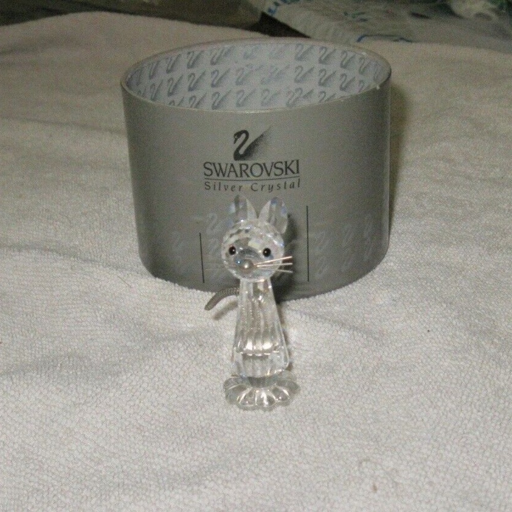 Swarovski figurine cat in original box